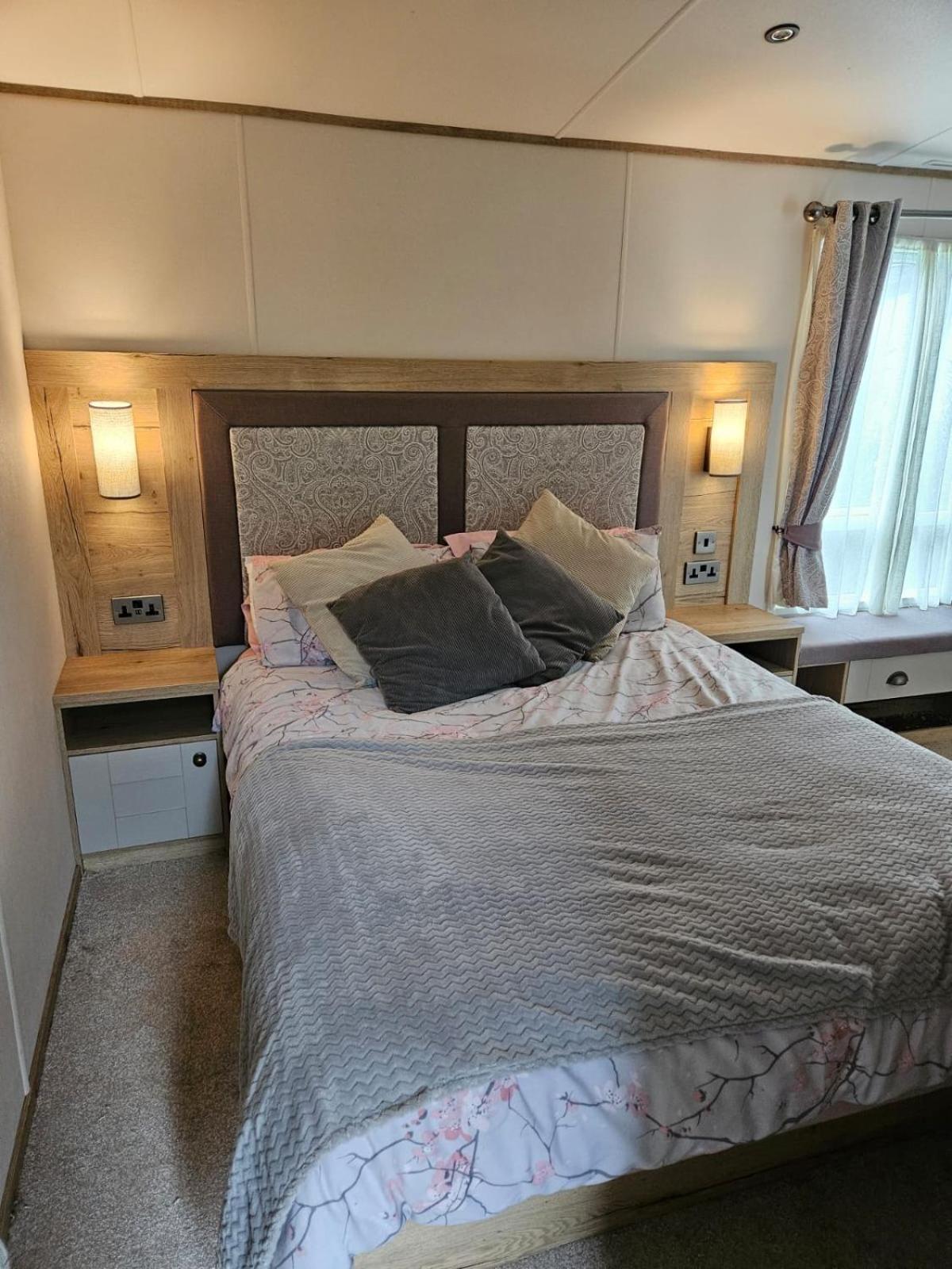 希舍姆 Roadnights Retreat酒店 外观 照片